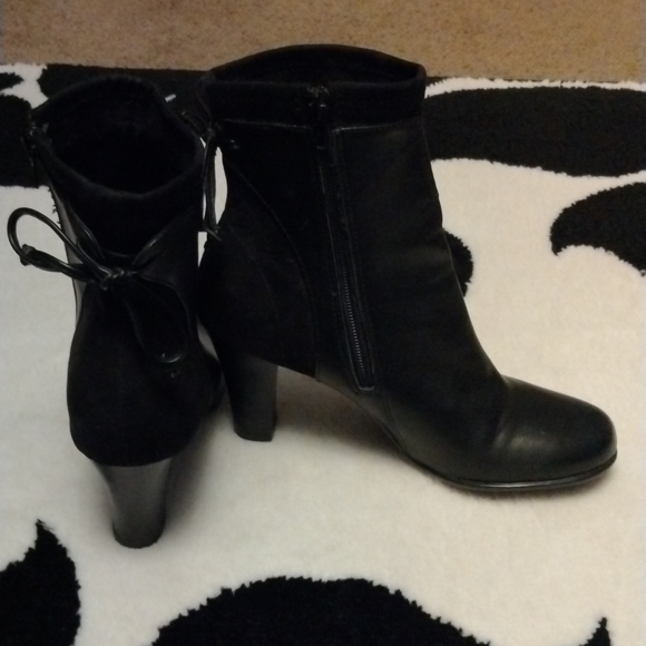 🖤A2 BLACK BOOTIES BY AREOSOLES🖤 - Picture 2 of 13